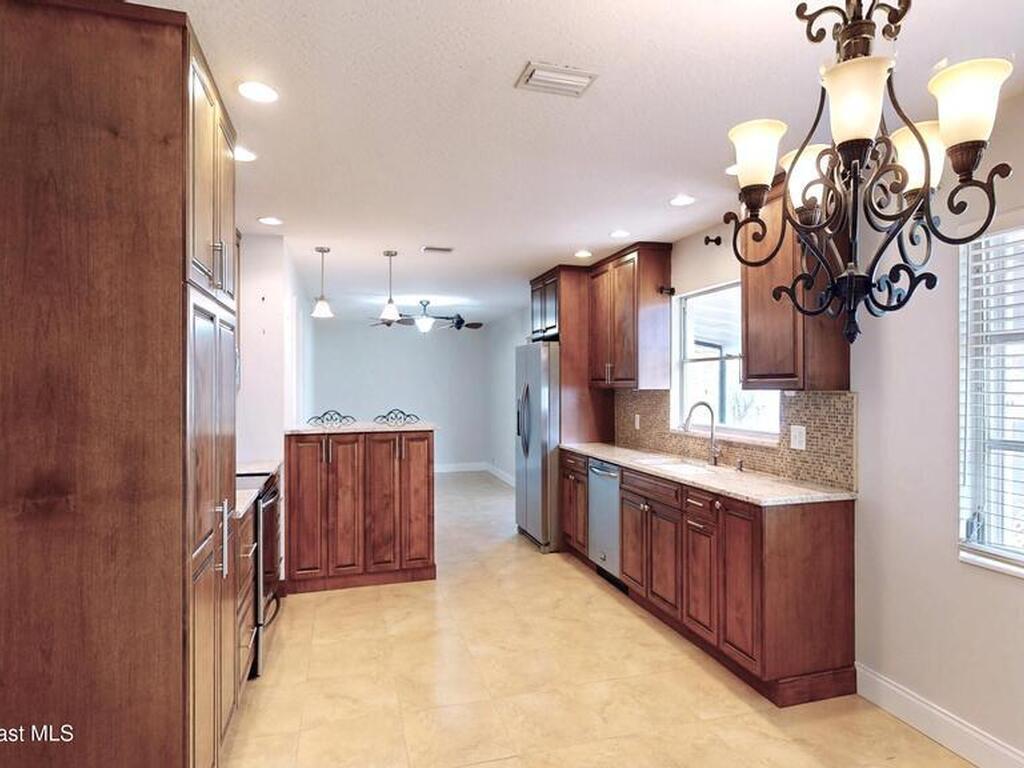 585 Kale Street, Satellite Beach, FL 32937