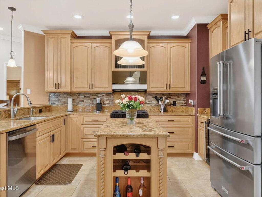 402 Stonehenge Circle, Rockledge, FL 32955