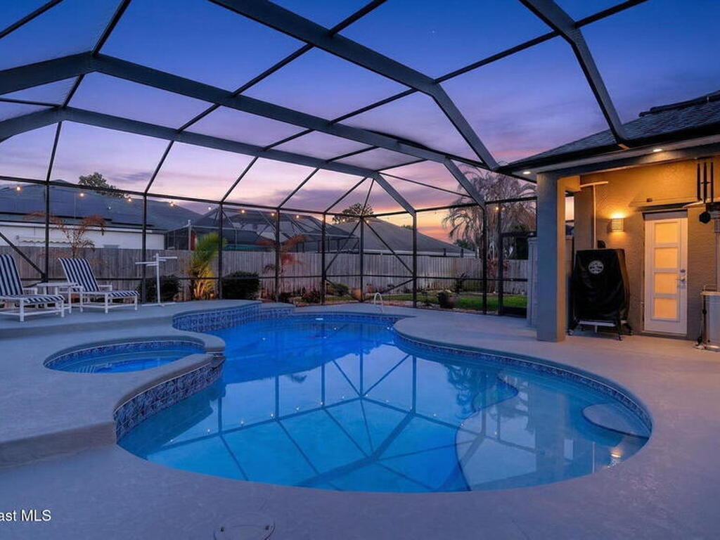 402 Stonehenge Circle, Rockledge, FL 32955