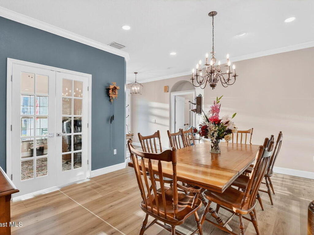 402 Stonehenge Circle, Rockledge, FL 32955