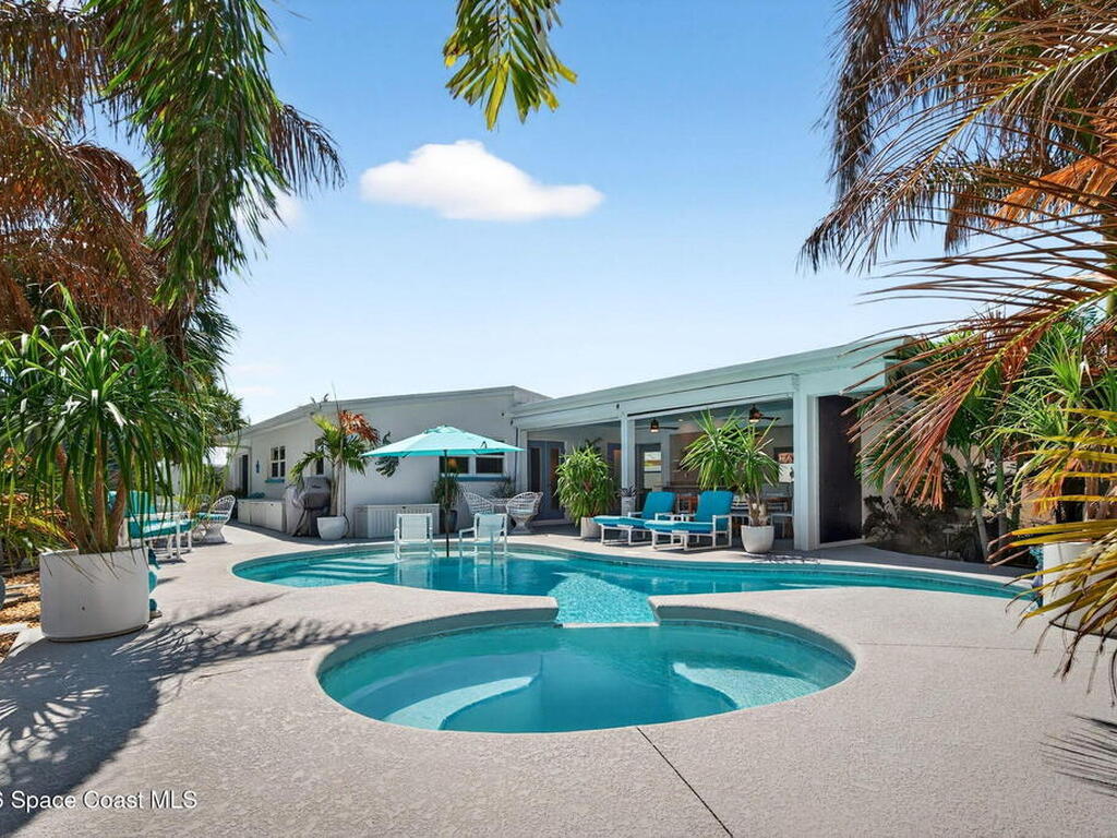 260 Garfield Avenue, Cocoa Beach, FL 32931