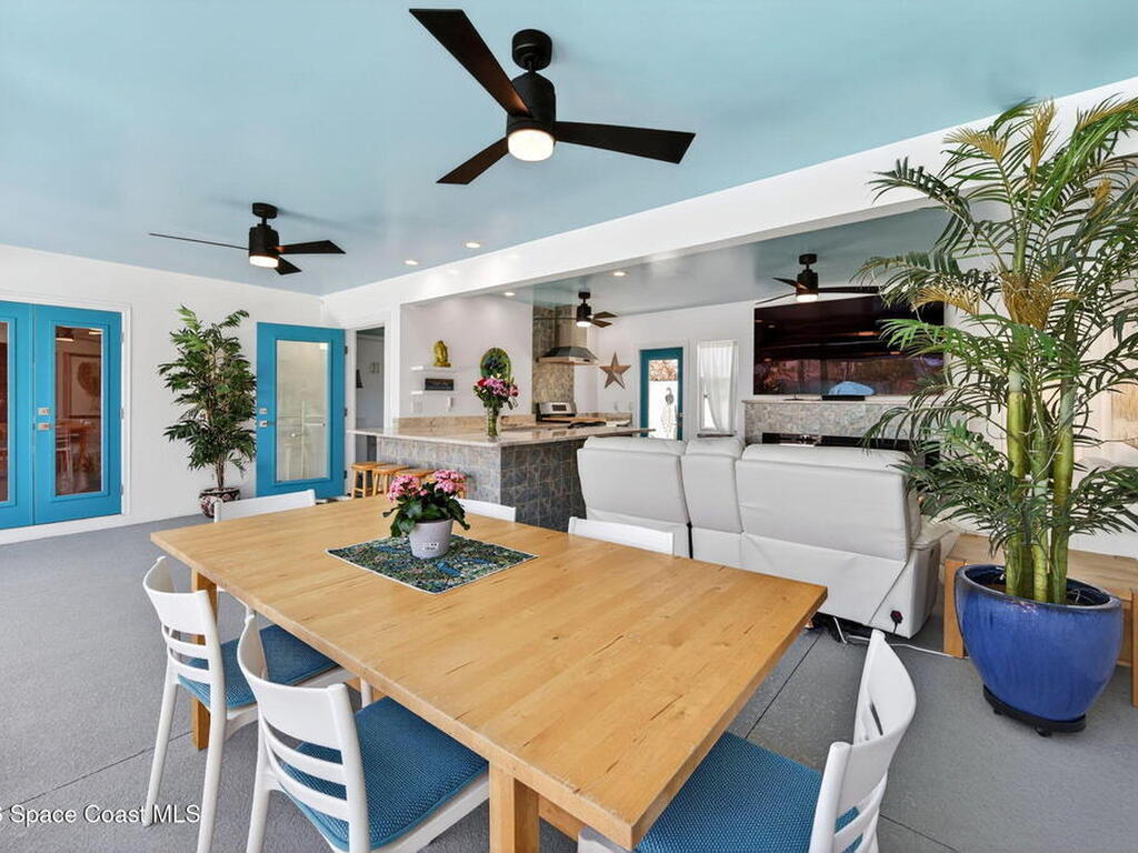 260 Garfield Avenue, Cocoa Beach, FL 32931