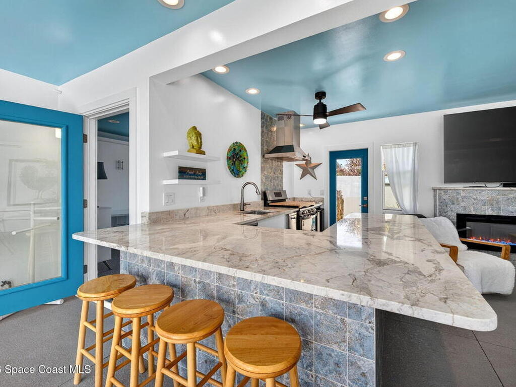 260 Garfield Avenue, Cocoa Beach, FL 32931