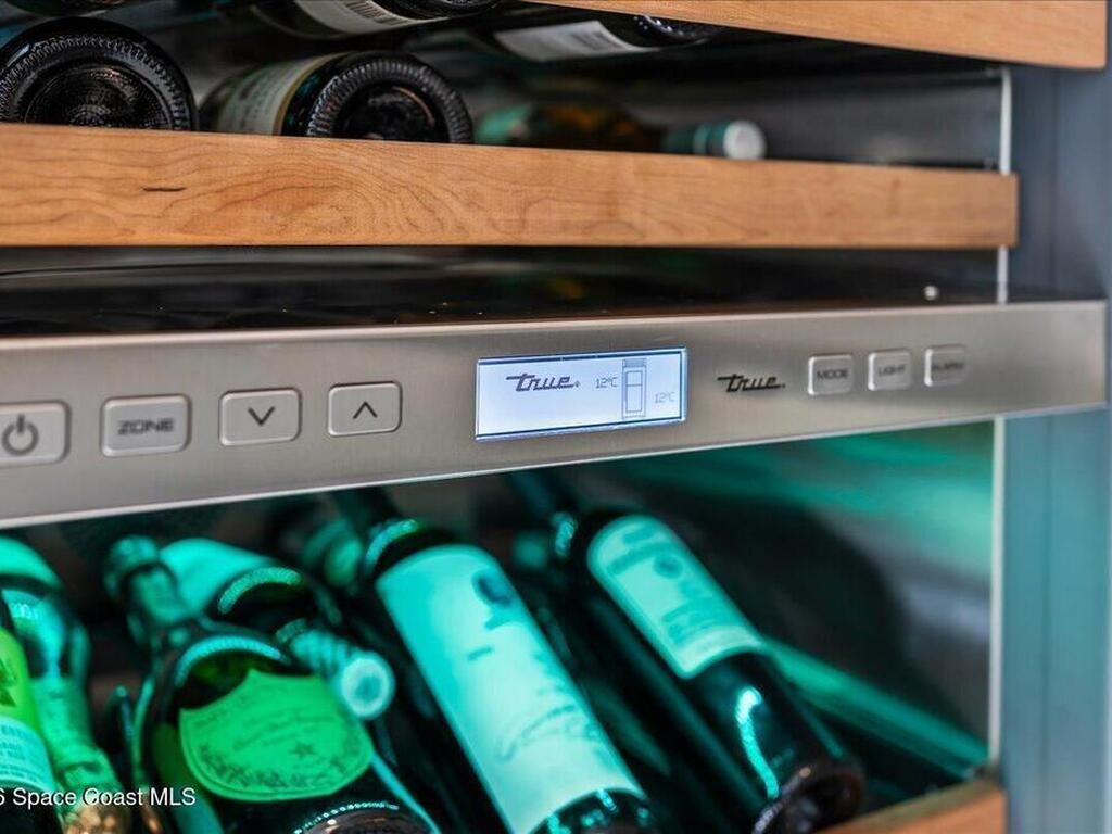 10710 S Tropical Trail, Merritt Island, FL 32952