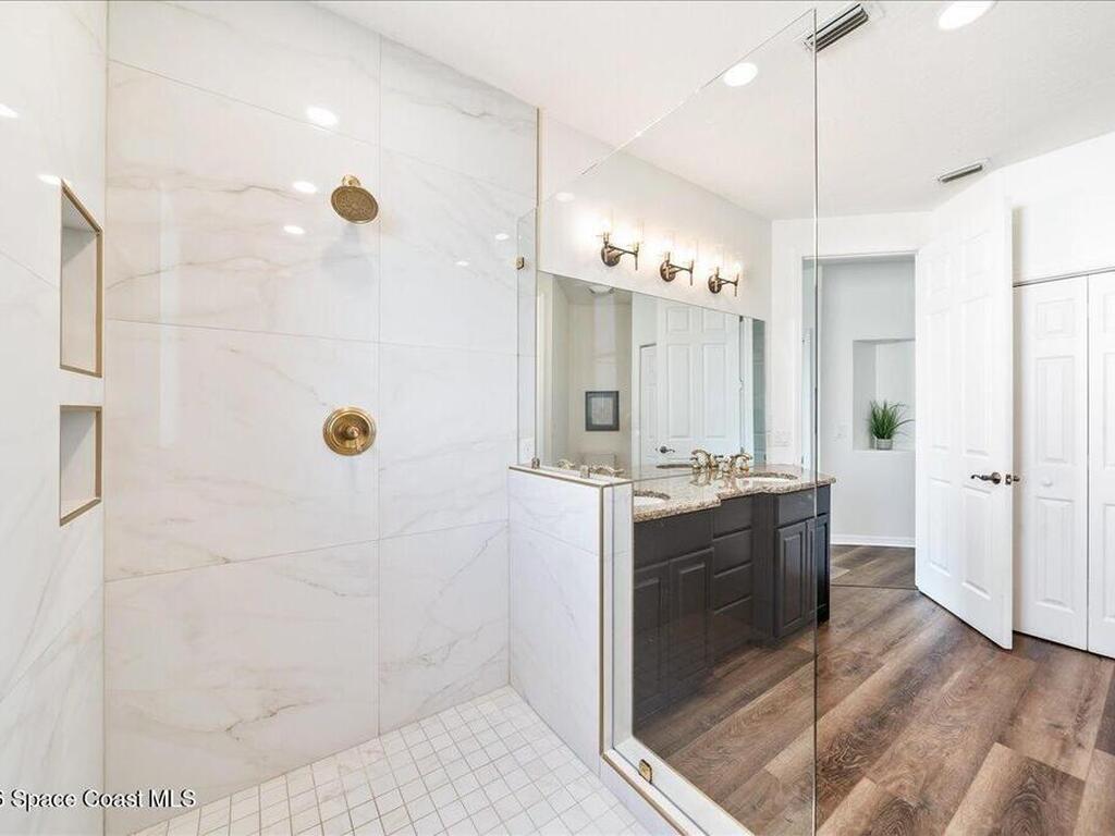 10710 S Tropical Trail, Merritt Island, FL 32952