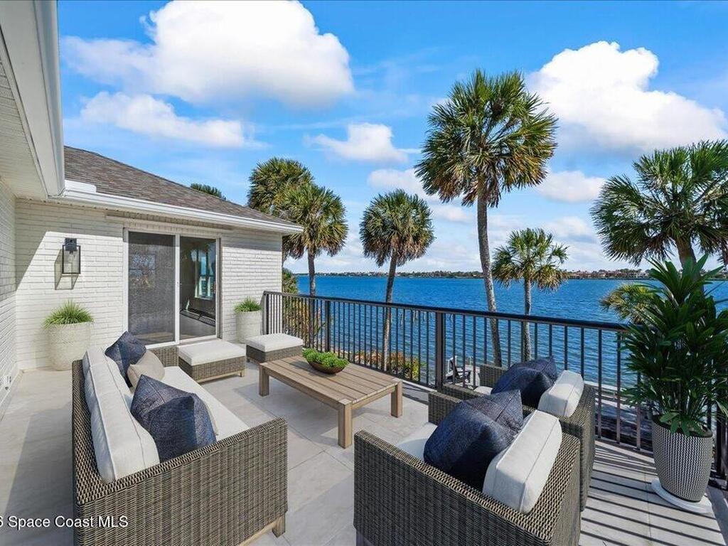 10710 S Tropical Trail, Merritt Island, FL 32952