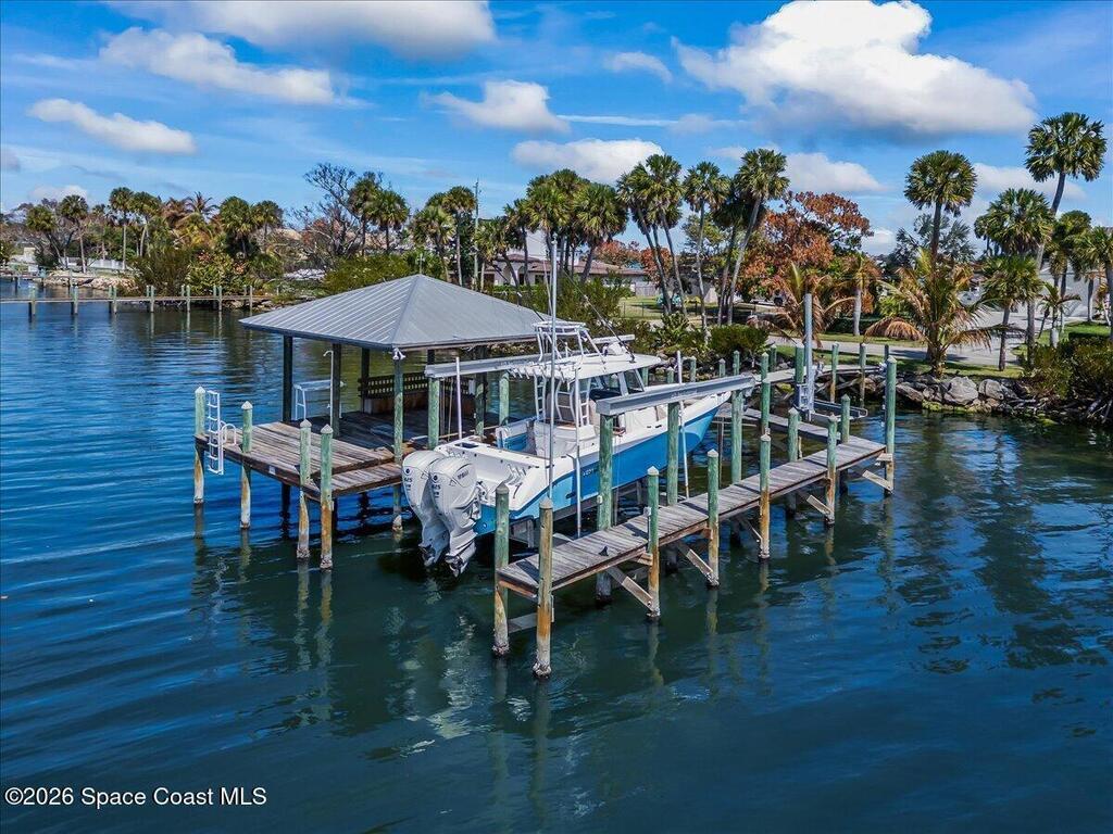 10710 S Tropical Trail, Merritt Island, FL 32952