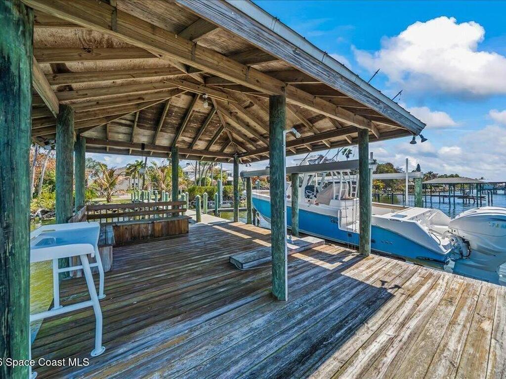 10710 S Tropical Trail, Merritt Island, FL 32952