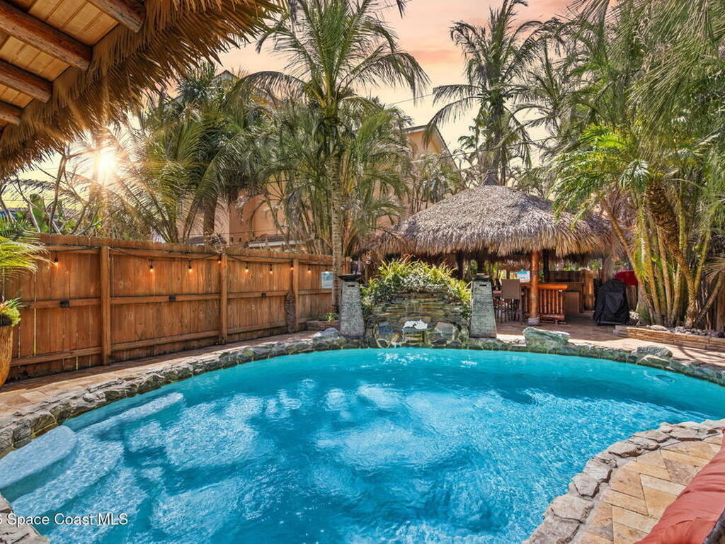 601 Monroe Avenue, Cape Canaveral, FL 32920