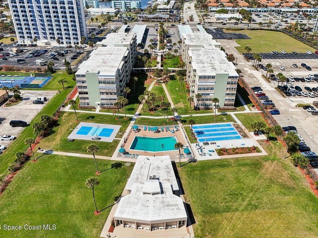 2020 N Atlantic Avenue, Cocoa Beach, FL 32931