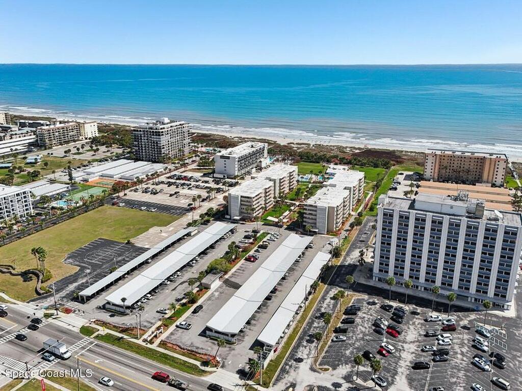 2020 N Atlantic Avenue, Cocoa Beach, FL 32931