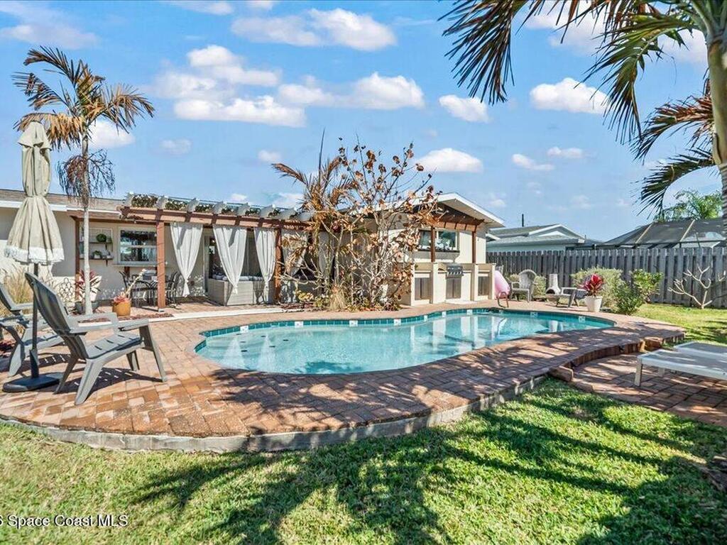 424 Penguin Drive, Satellite Beach, FL 32937