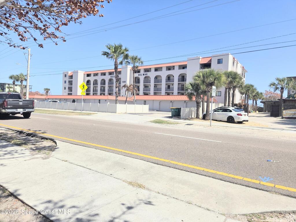 1350 S Atlantic Avenue, Cocoa Beach, FL 32931