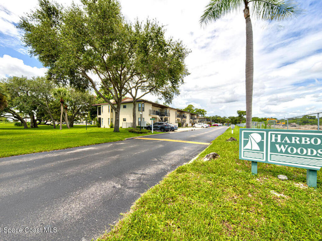 430 Breakwater Drive, Merritt Island, FL 32952