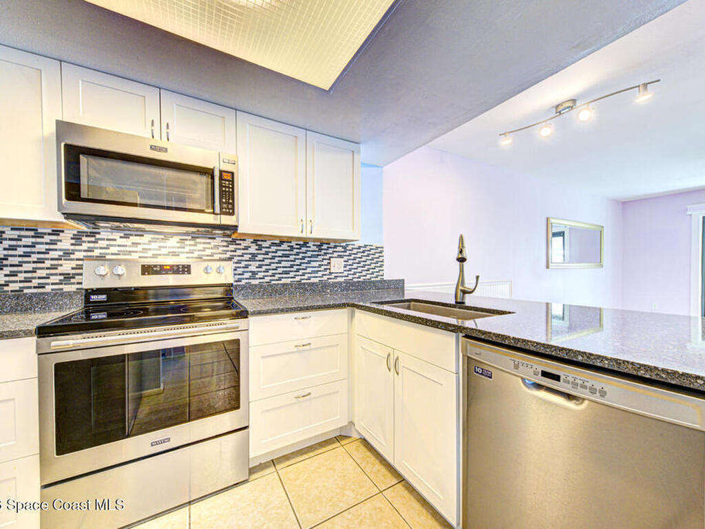 430 Breakwater Drive, Merritt Island, FL 32952