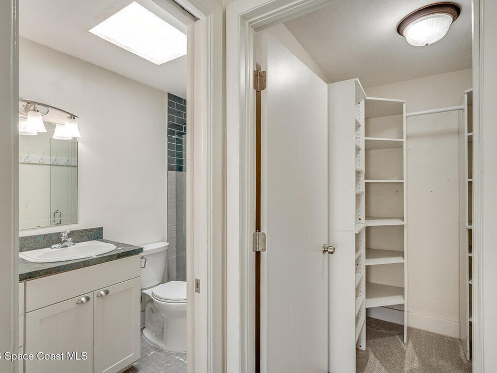 901 S Palm Avenue, Indialantic, FL 32903