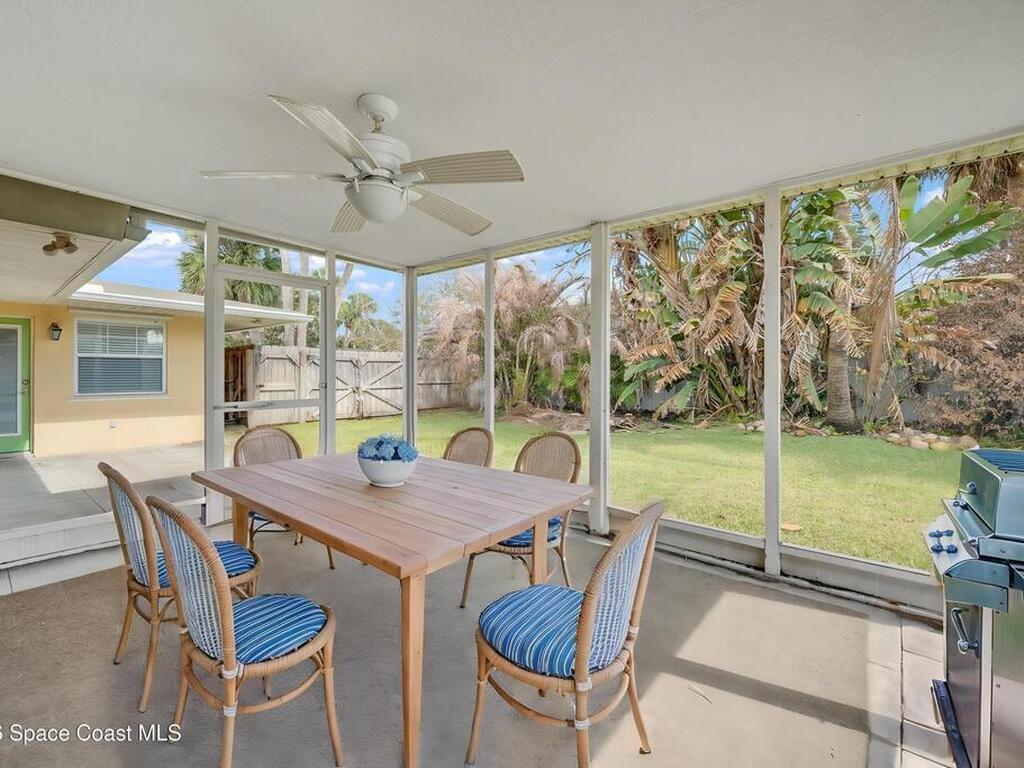 901 S Palm Avenue, Indialantic, FL 32903