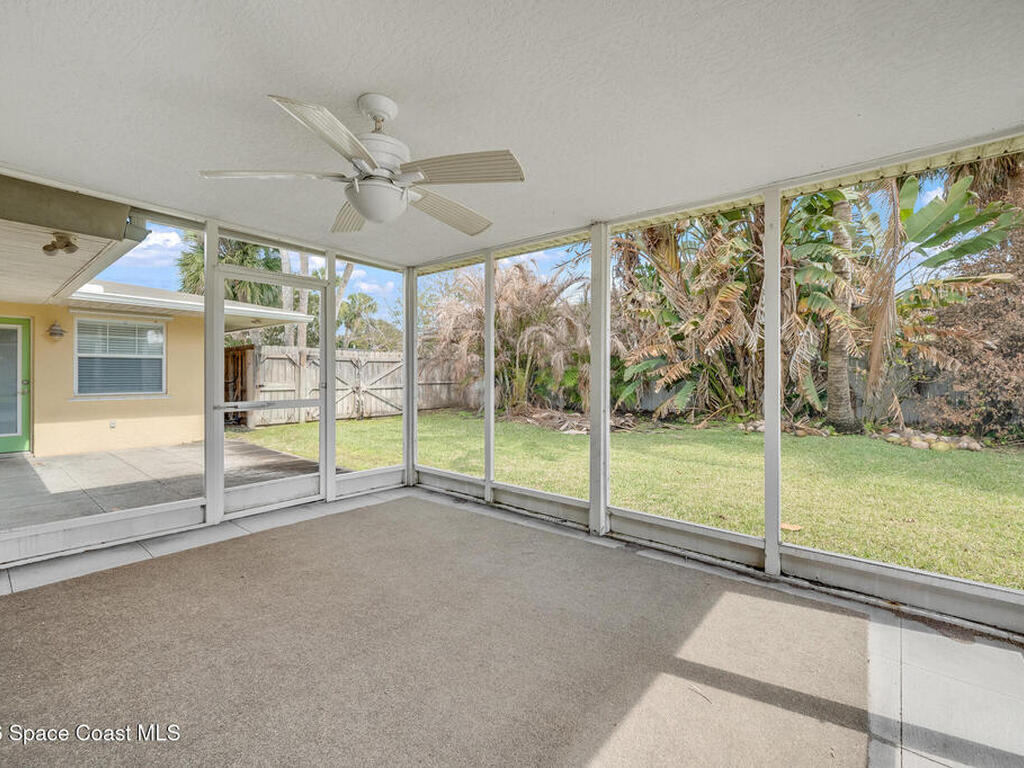 901 S Palm Avenue, Indialantic, FL 32903