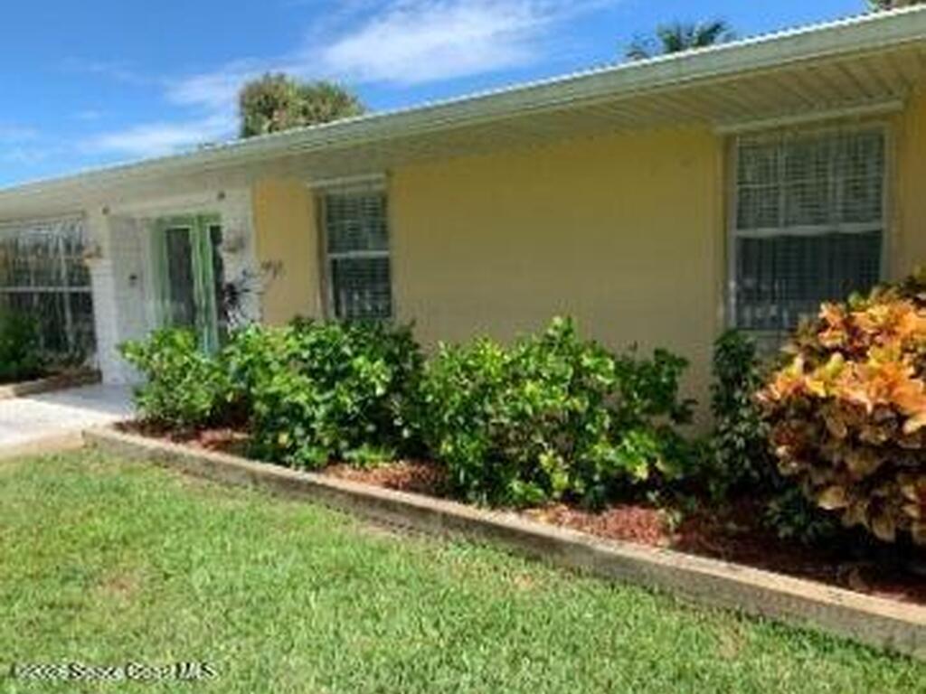 901 S Palm Avenue, Indialantic, FL 32903