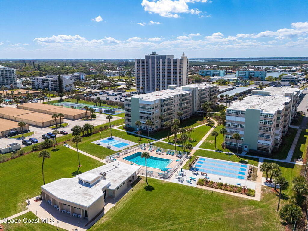 2020 N Atlantic Avenue, Cocoa Beach, FL 32931