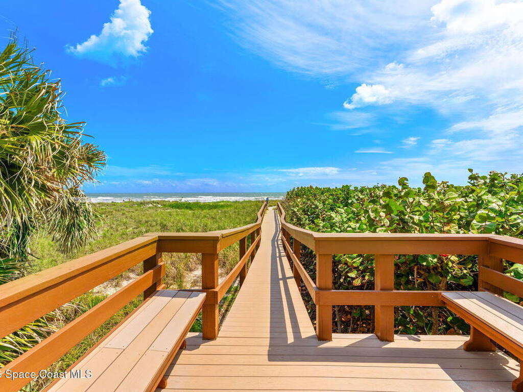 2020 N Atlantic Avenue, Cocoa Beach, FL 32931