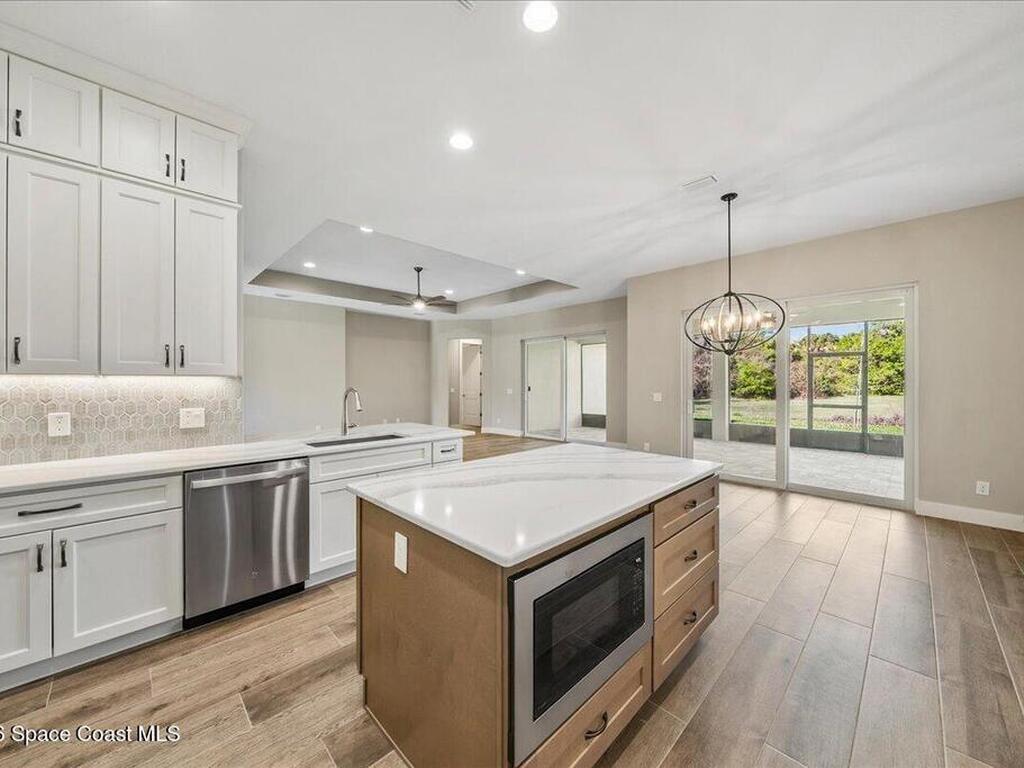 905 Miller Lane, Melbourne, FL 32934