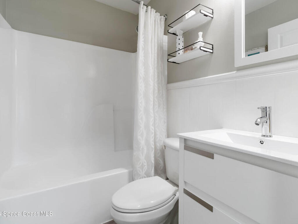 1428 Hill Avenue, Melbourne, FL 32940