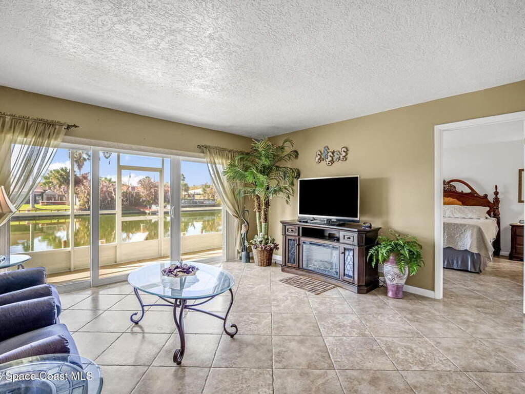 1595 N Atlantic Avenue, Cocoa Beach, FL 32931