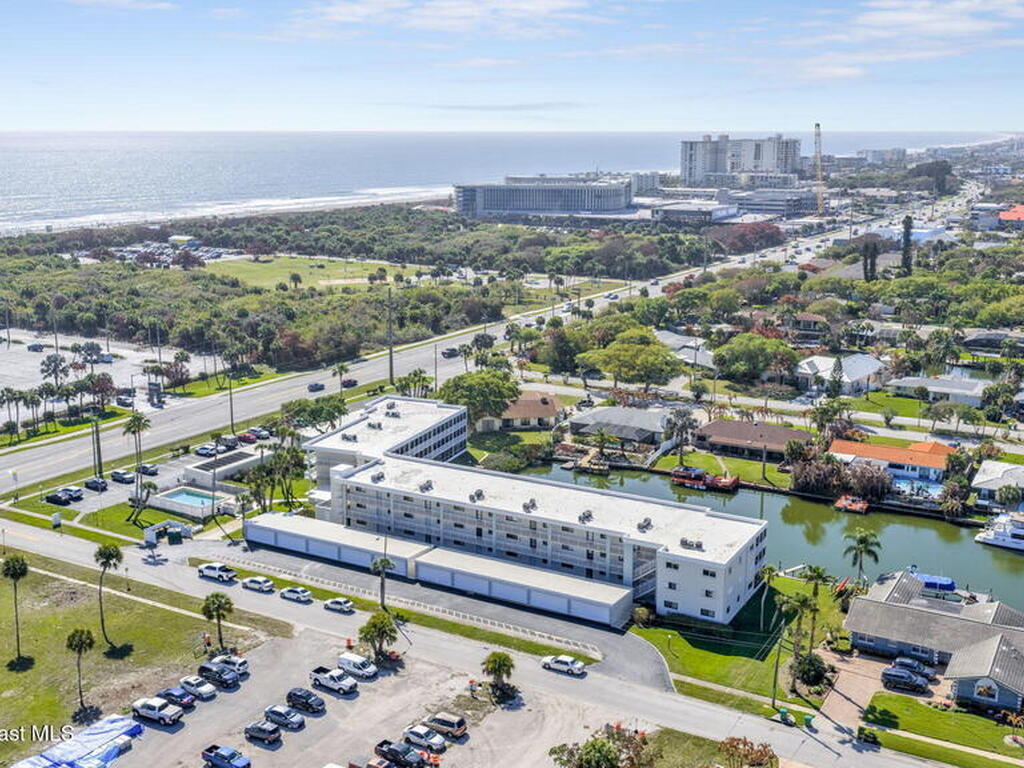1595 N Atlantic Avenue, Cocoa Beach, FL 32931