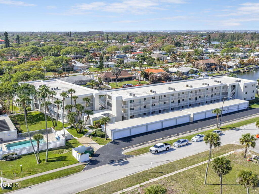 1595 N Atlantic Avenue, Cocoa Beach, FL 32931