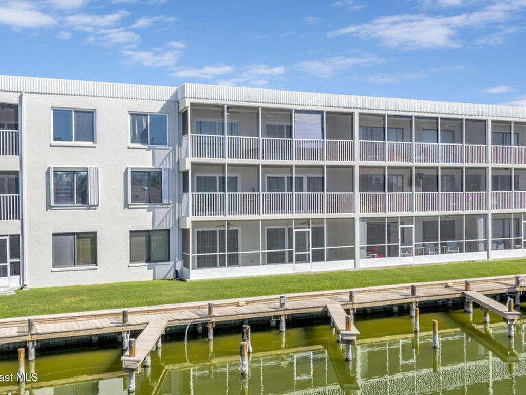 1595 N Atlantic Avenue, Cocoa Beach, FL 32931