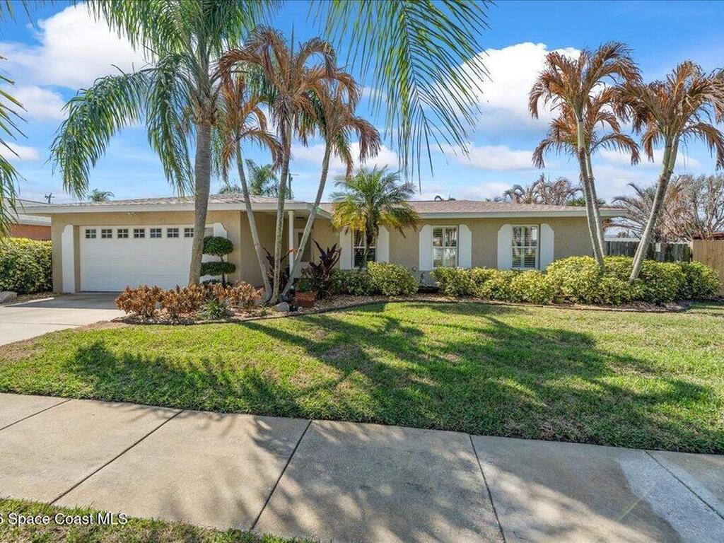 335 Wilson Avenue, Satellite Beach, FL 32937