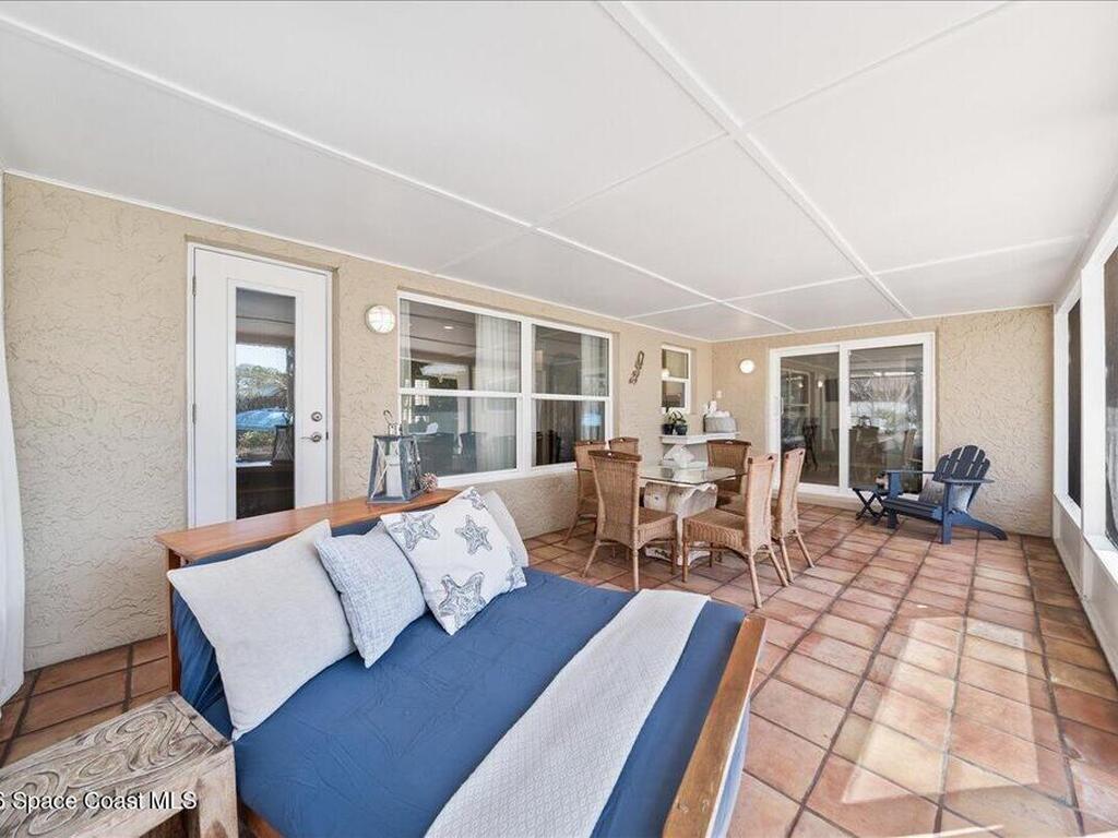 335 Wilson Avenue, Satellite Beach, FL 32937