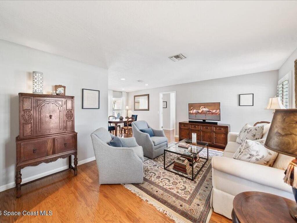 335 Wilson Avenue, Satellite Beach, FL 32937
