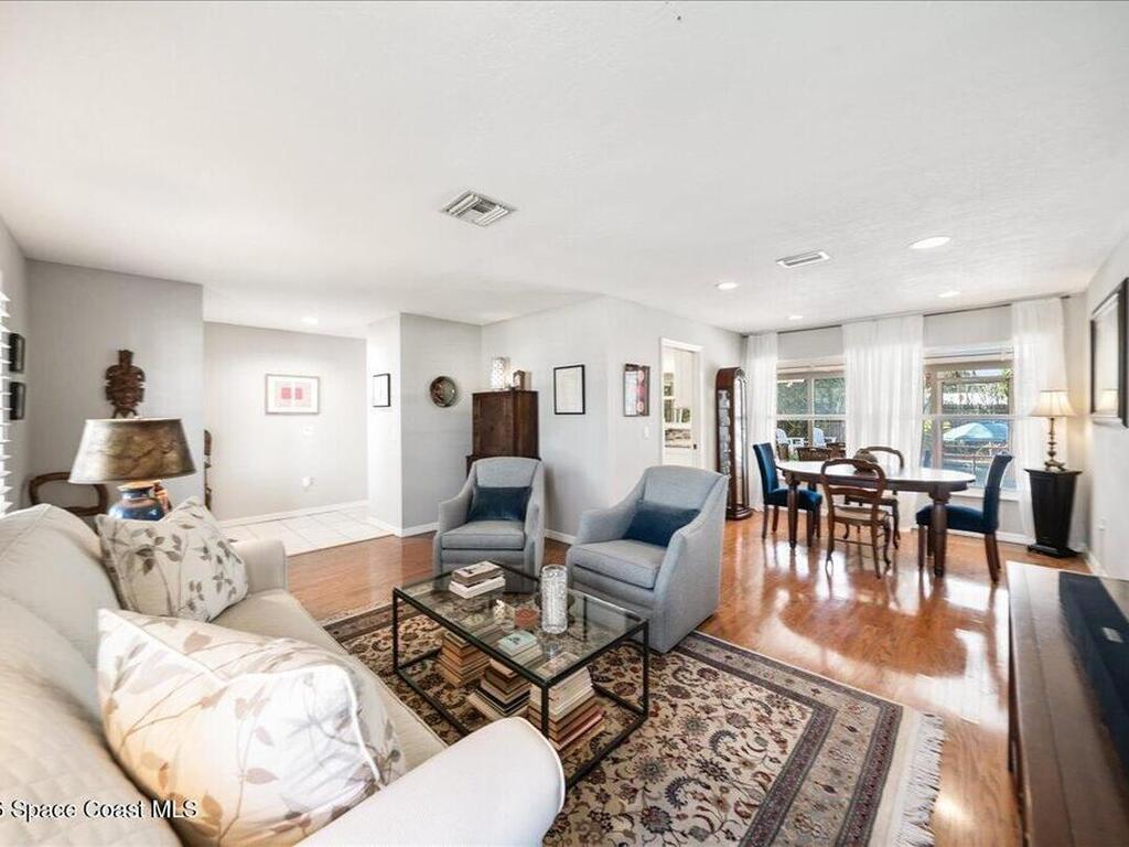 335 Wilson Avenue, Satellite Beach, FL 32937