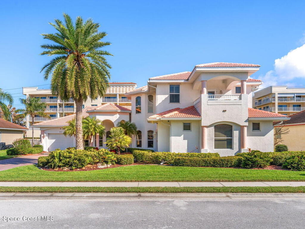 618 Manatee Bay Drive, Cape Canaveral, FL 32920