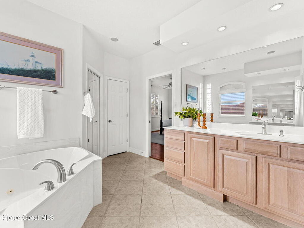 618 Manatee Bay Drive, Cape Canaveral, FL 32920