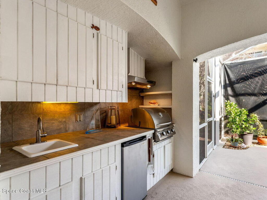 618 Manatee Bay Drive, Cape Canaveral, FL 32920