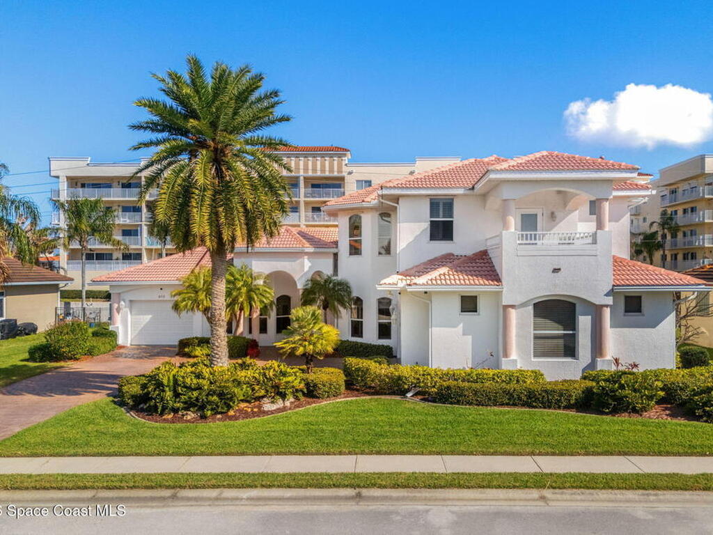 618 Manatee Bay Drive, Cape Canaveral, FL 32920