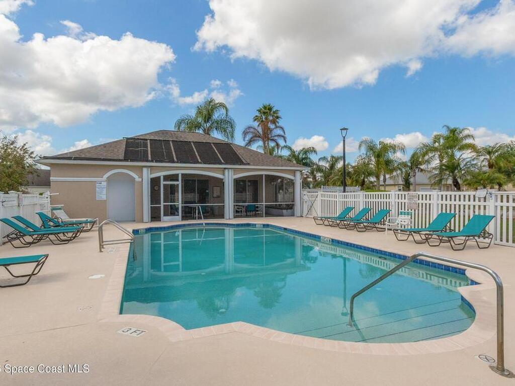 1825 Ficus Point Drive, Melbourne, FL 32940
