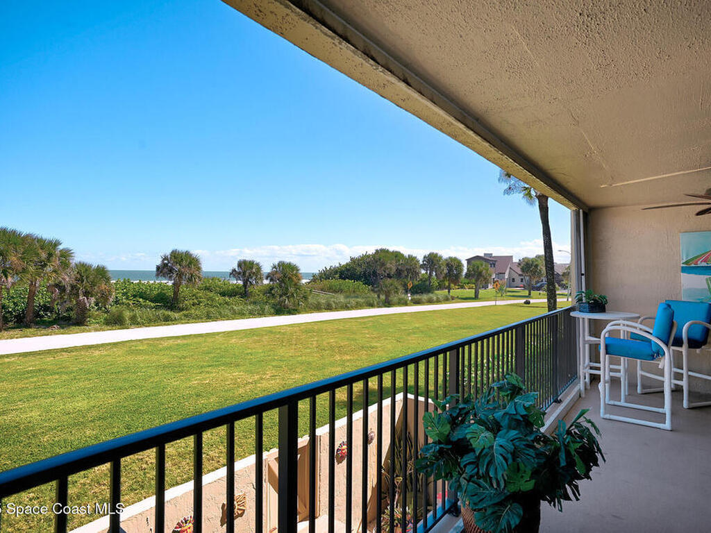 1101 S Miramar Avenue, Indialantic, FL 32903