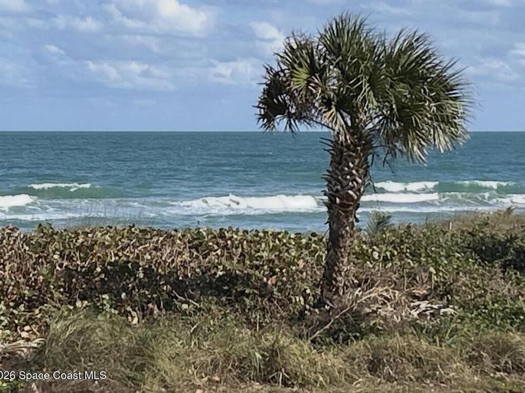 1101 S Miramar Avenue, Indialantic, FL 32903