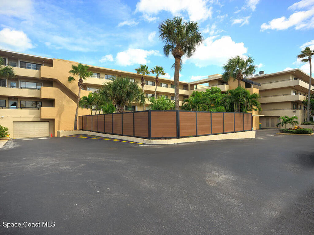 1101 S Miramar Avenue, Indialantic, FL 32903