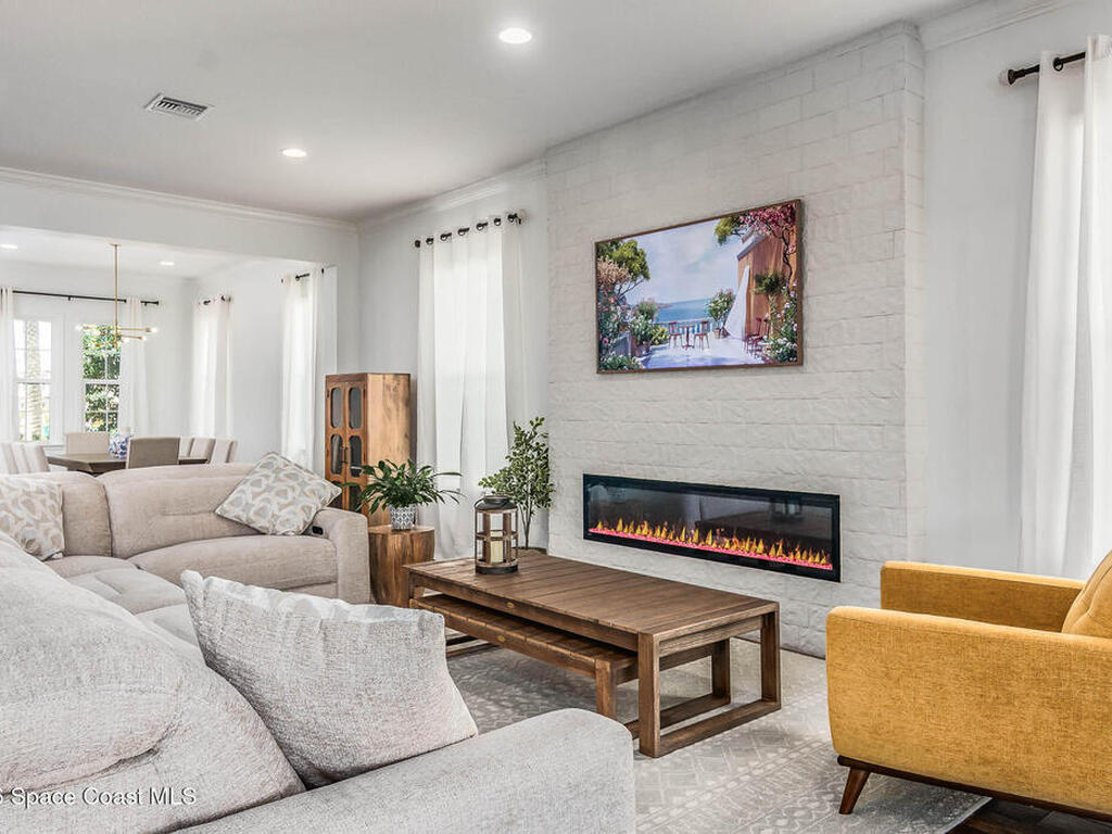 8165 Lyside Drive, Melbourne, FL 32940