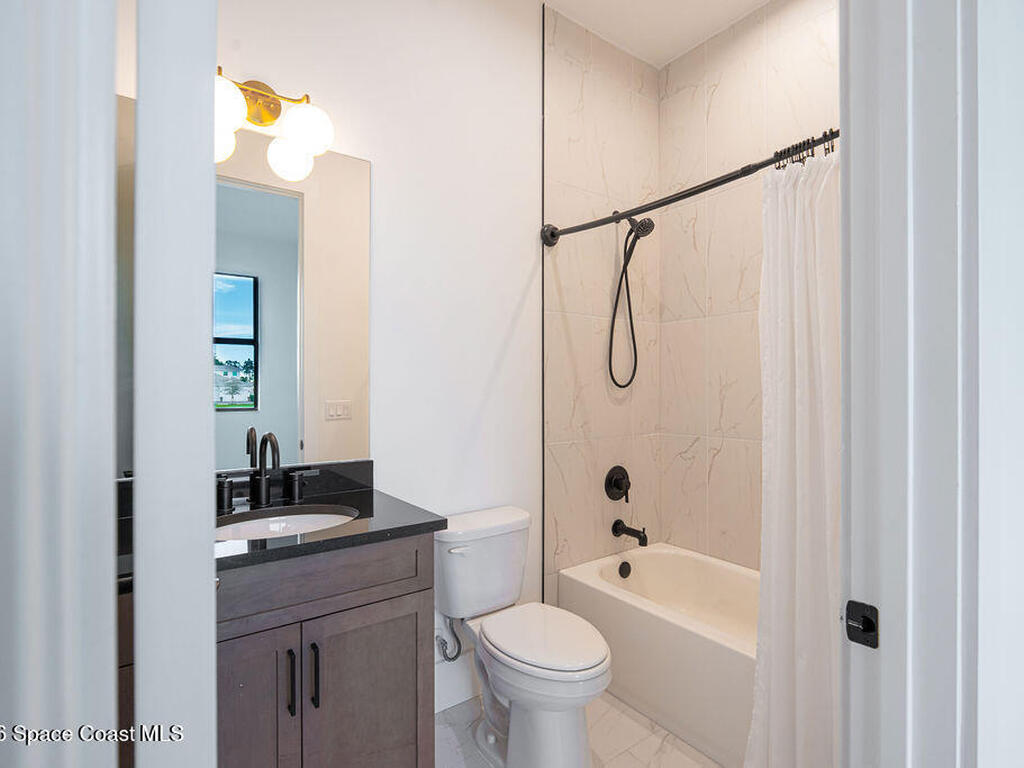 2293 SE Canopy Cove Lane, Port St. Lucie, FL 34984