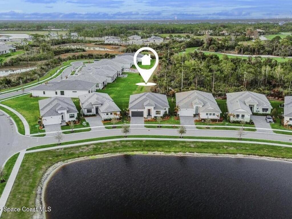 2293 SE Canopy Cove Lane, Port St. Lucie, FL 34984