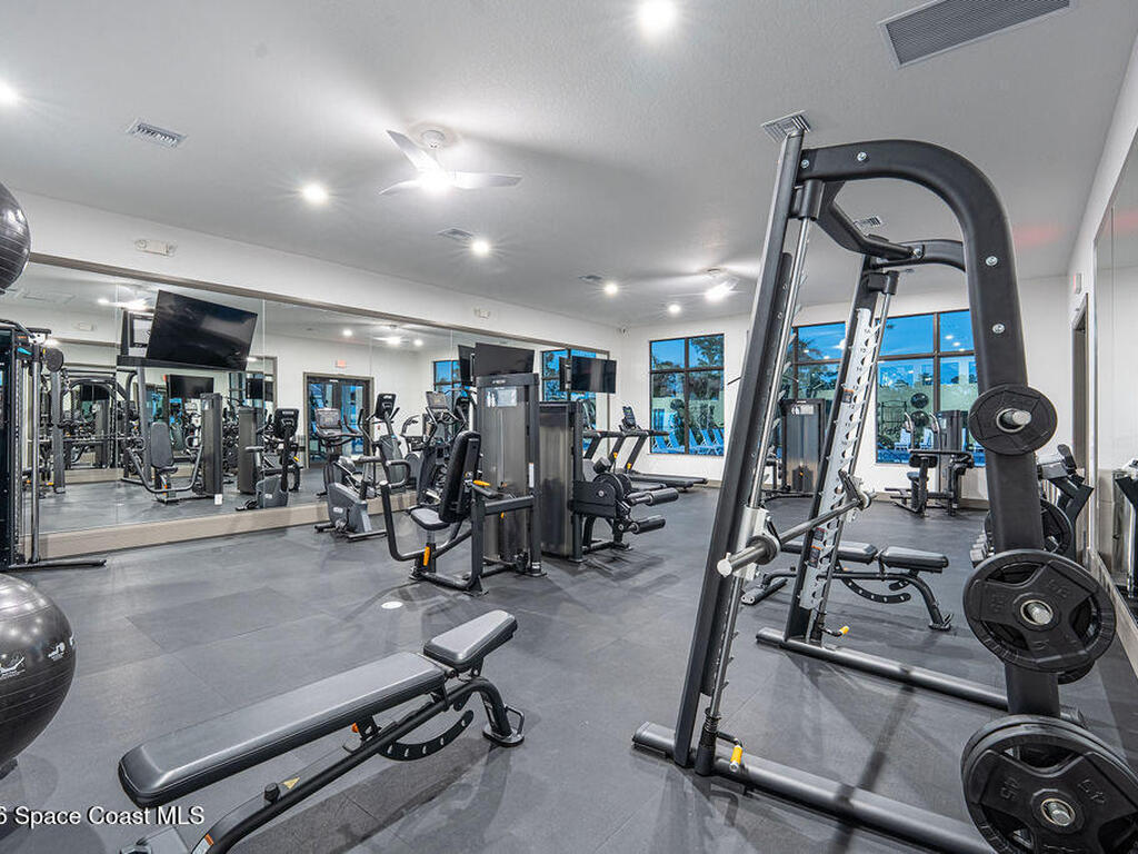 2293 SE Canopy Cove Lane, Port St. Lucie, FL 34984