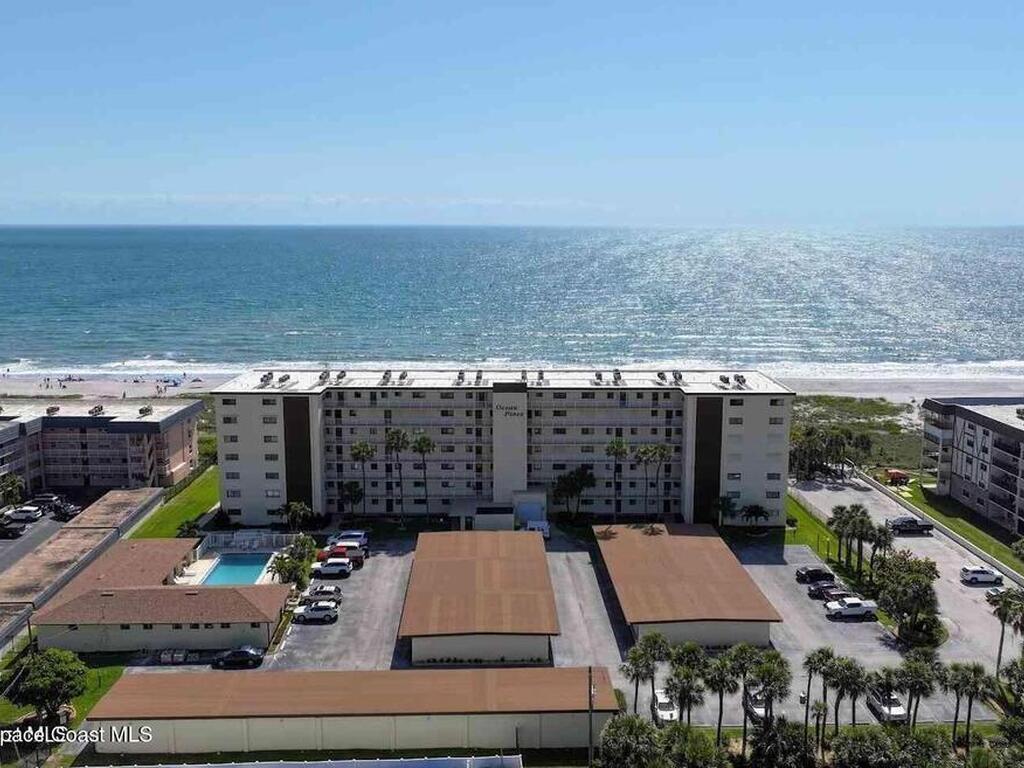 55 N 4th Street, Cocoa Beach, FL 32931