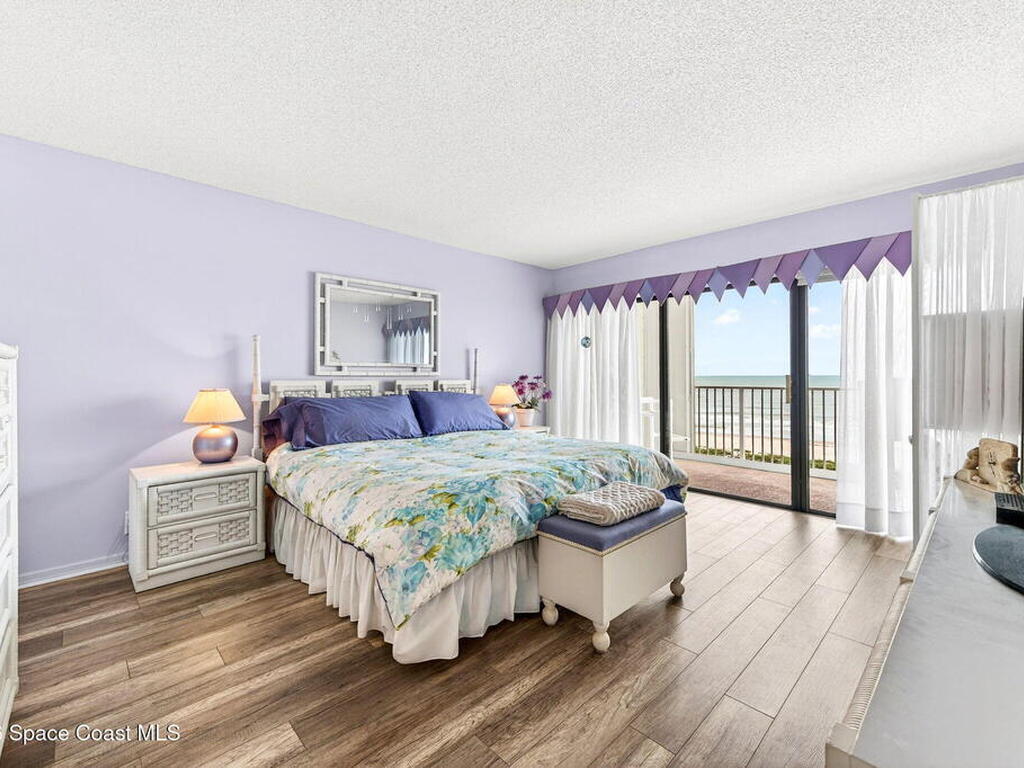 55 N 4th Street, Cocoa Beach, FL 32931