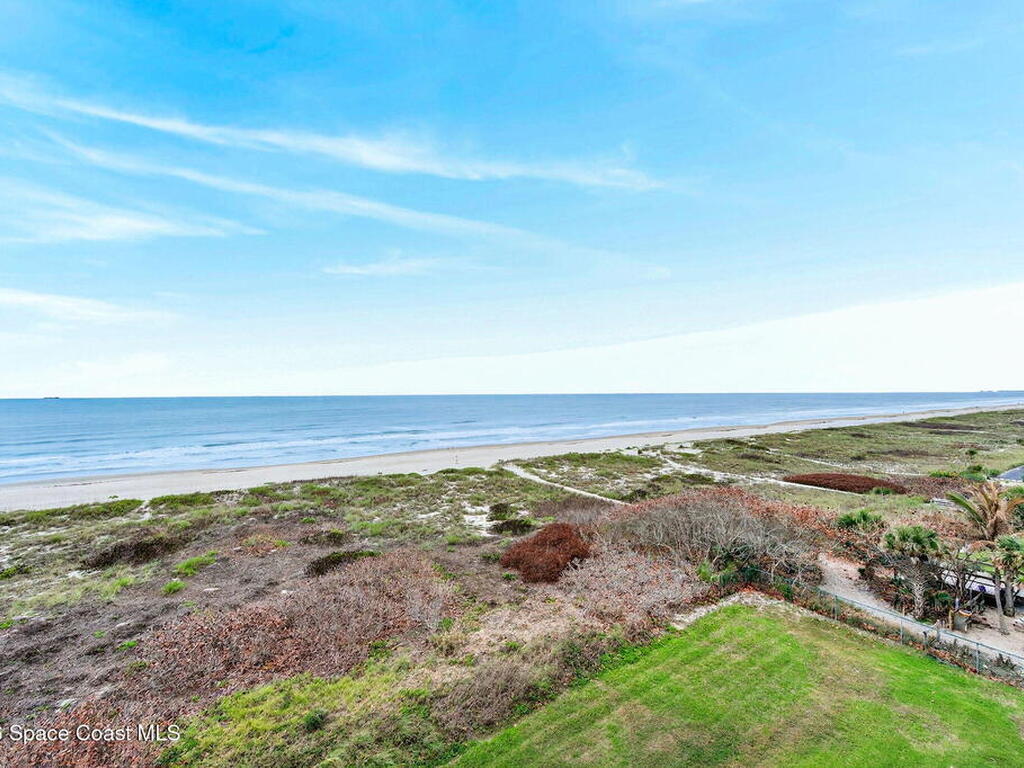 55 N 4th Street, Cocoa Beach, FL 32931